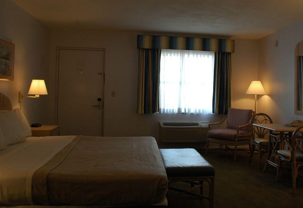 Travelodge By Wyndham Venice Venice Gardens Kültér fotó