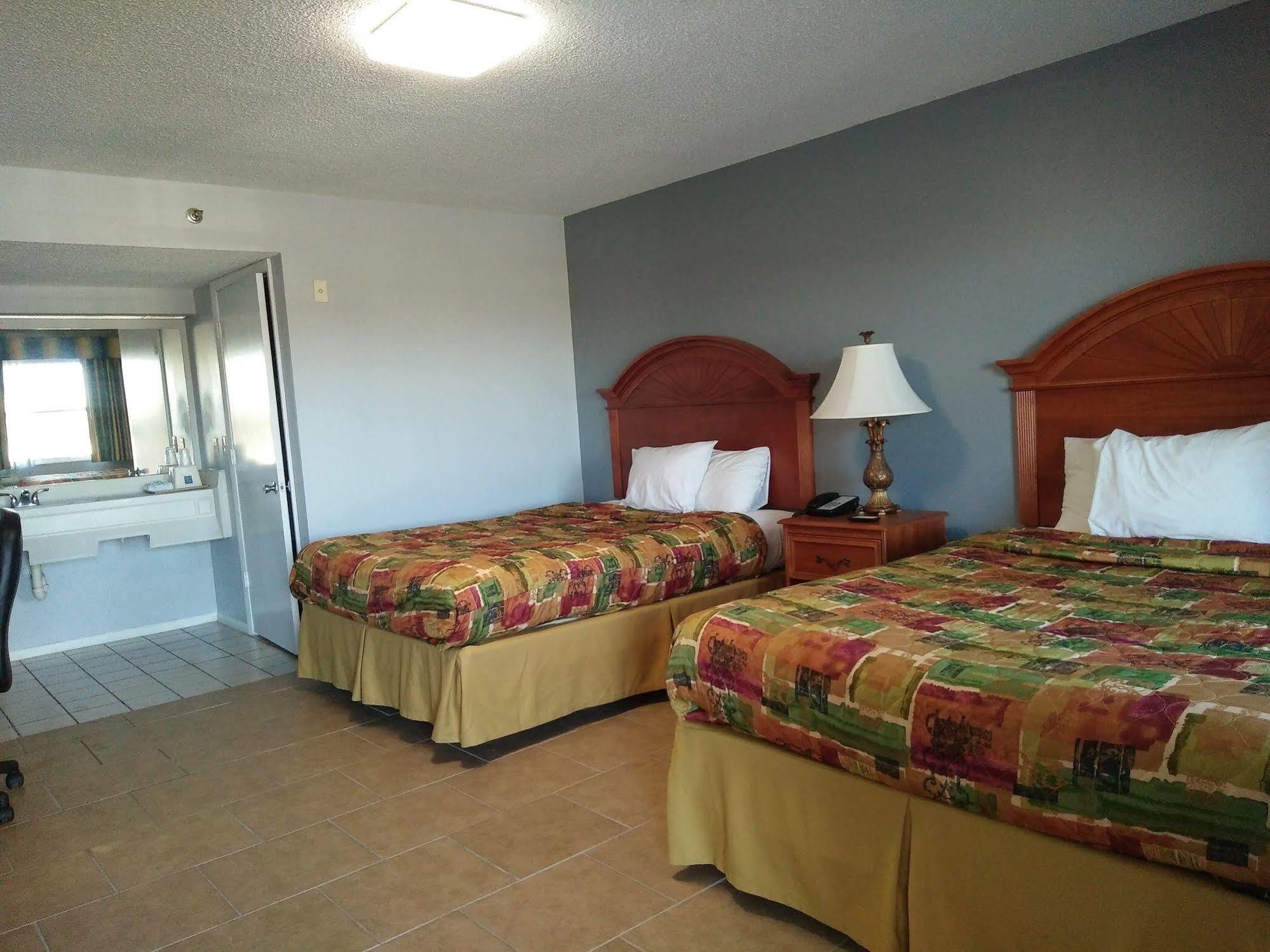 Travelodge By Wyndham Venice Venice Gardens Kültér fotó