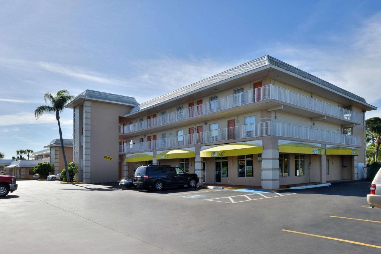 Travelodge By Wyndham Venice Venice Gardens Kültér fotó